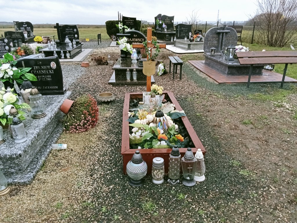 Grób Jerzy Lechniak