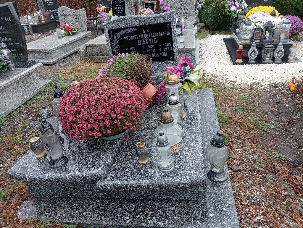 Grób Andrzej Świstak